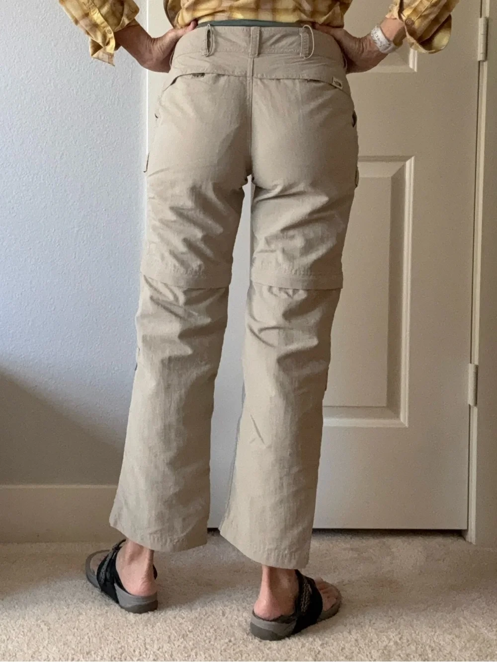 The North Face convertible trail pant sz 4 short
